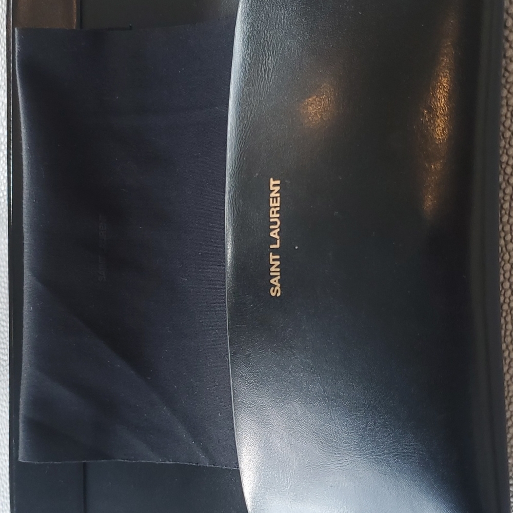 Saint Laurent sunglasses - Picture 6 of 7